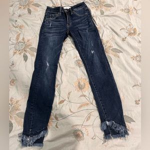 Dark washed pink lily skinny jeans, size 23